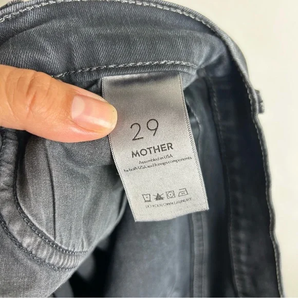 Mother The Charmer black distressed mid-rise skinny jeans worn black wash 29 - Picture 12 of 14